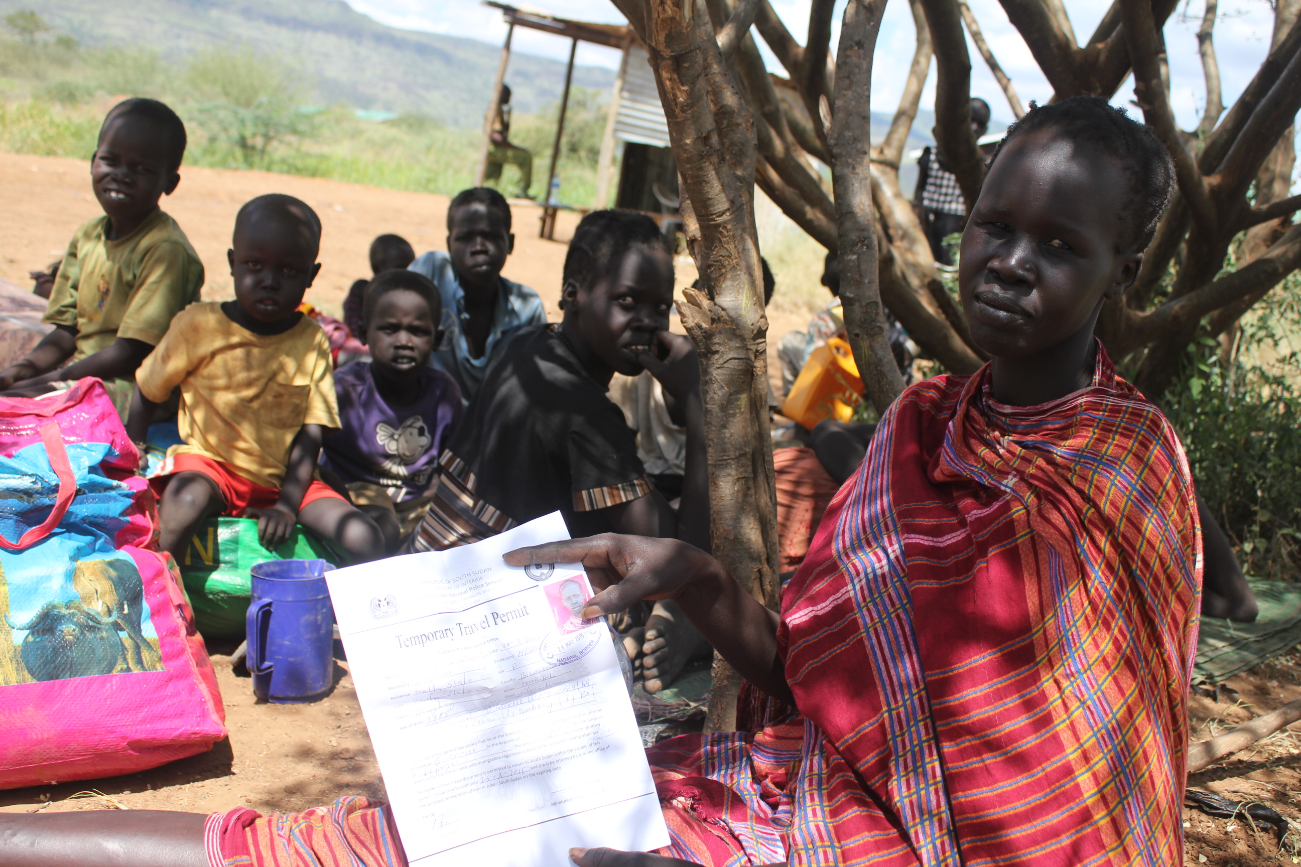 South Sudan refugees at the border